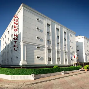 **** Hotel Guenes Merter Turcia