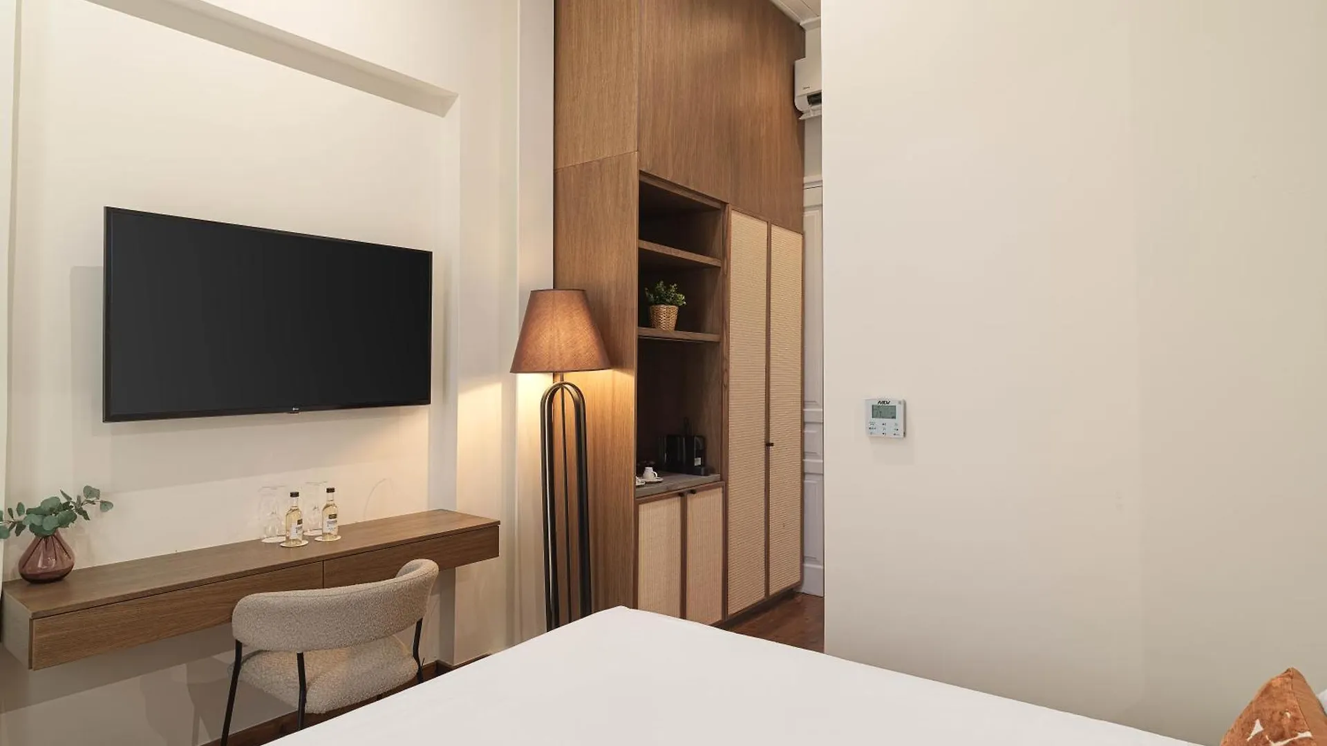 Leonardo Boutique Hotel לרנקה